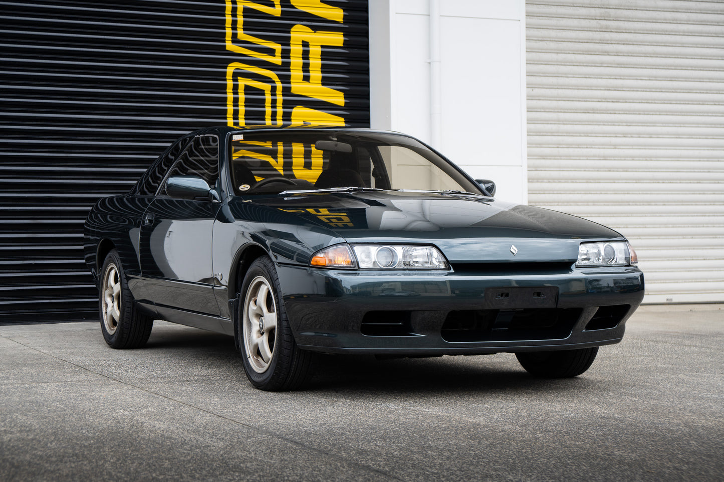 Nissan Skyline R32 GTS-T - 1991