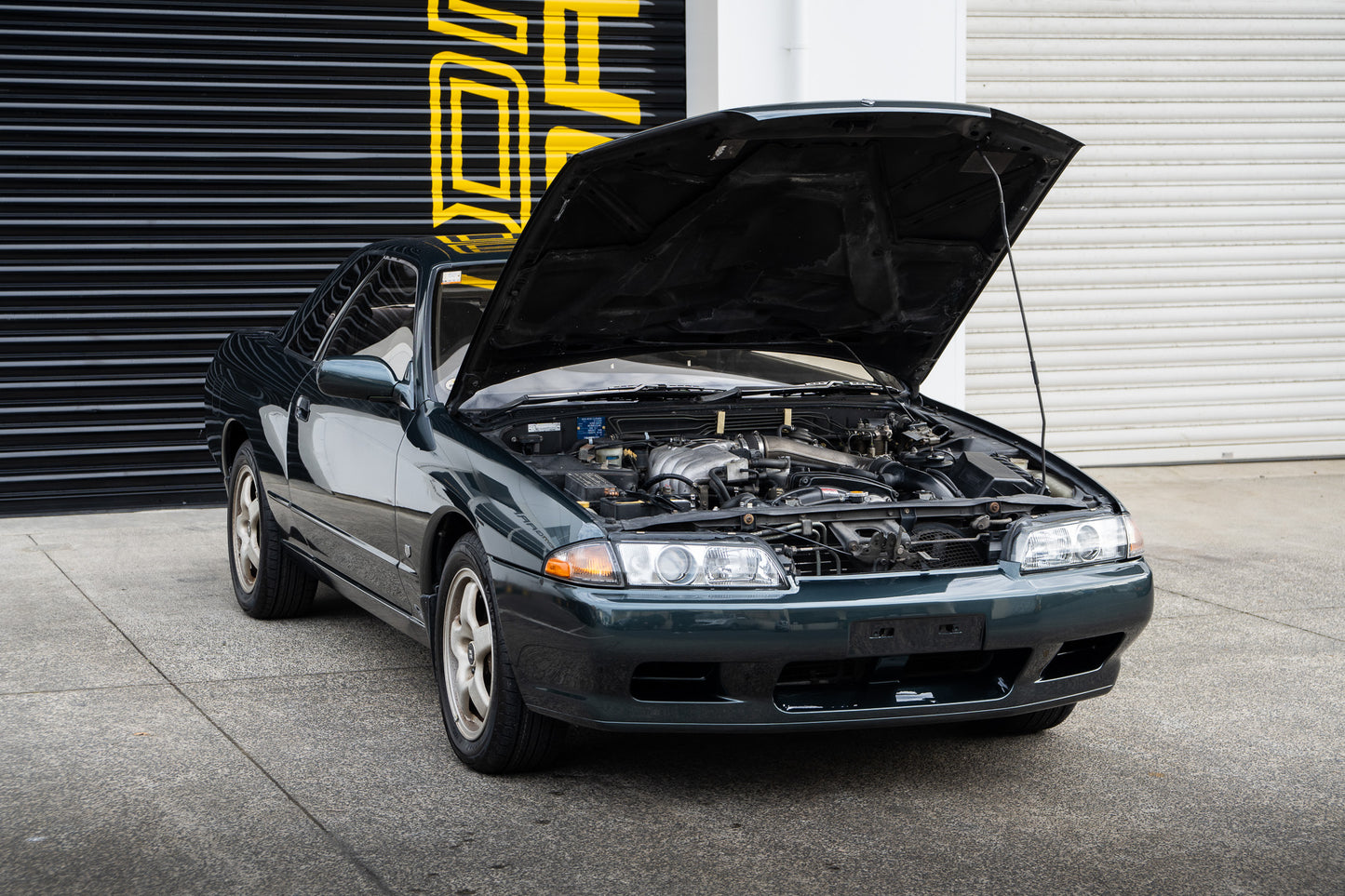 Nissan Skyline R32 GTS-T - 1991