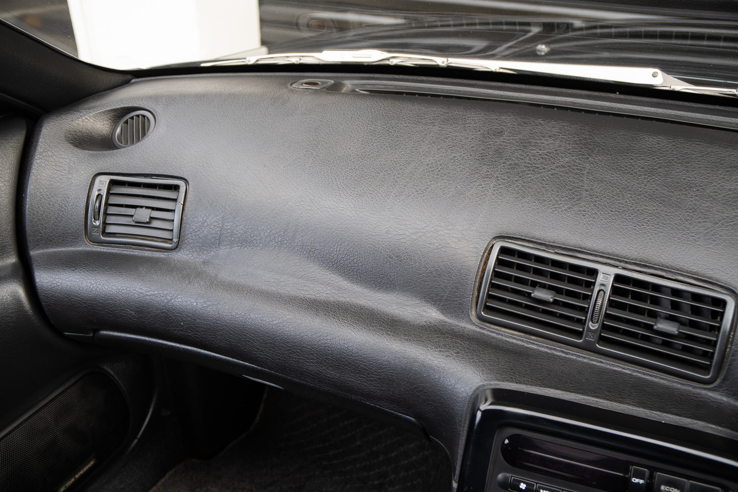 Nissan Skyline R32 GTS-T - 1991