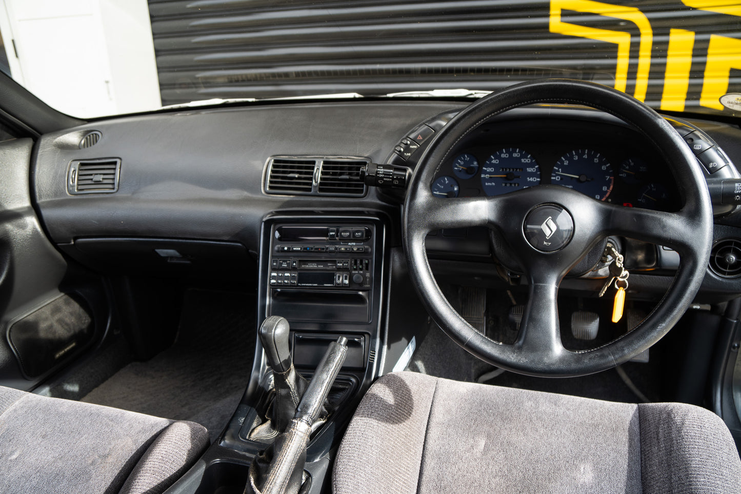 Nissan Skyline R32 GTS-T - 1991