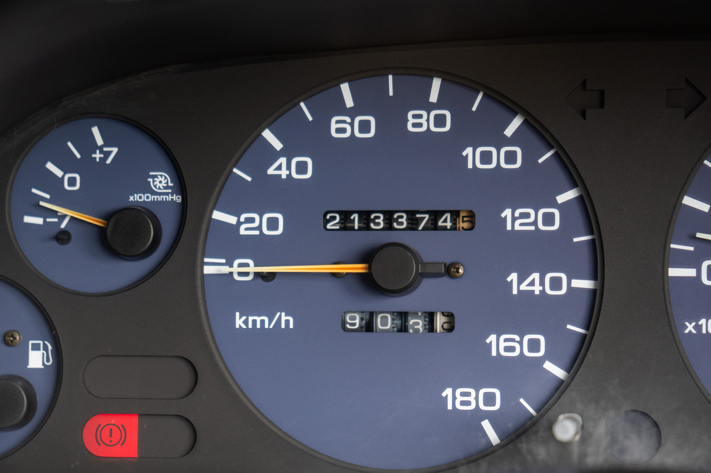 Nissan Skyline R32 GTS-T - 1991