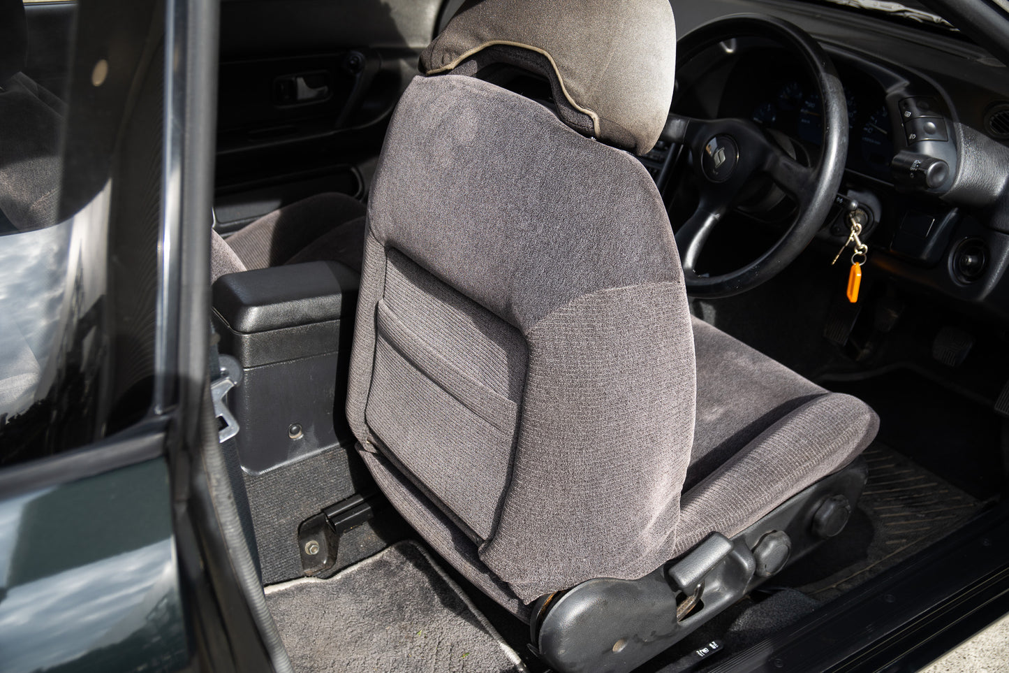 Nissan Skyline R32 GTS-T - 1991