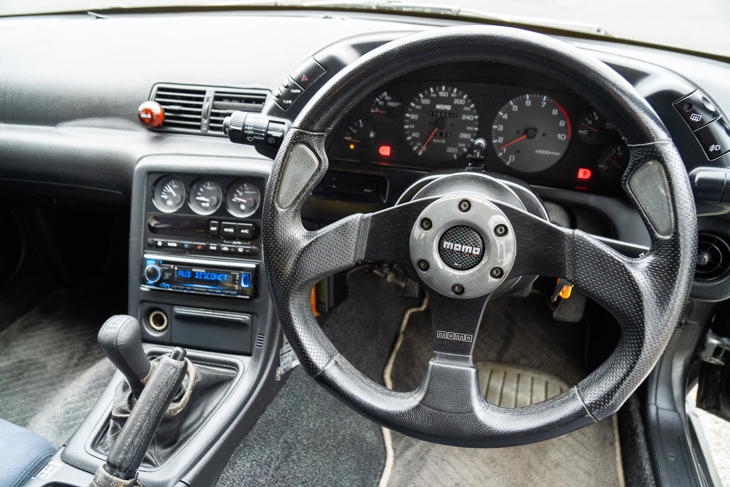 Nissan Skyline R32 GTR - 1994