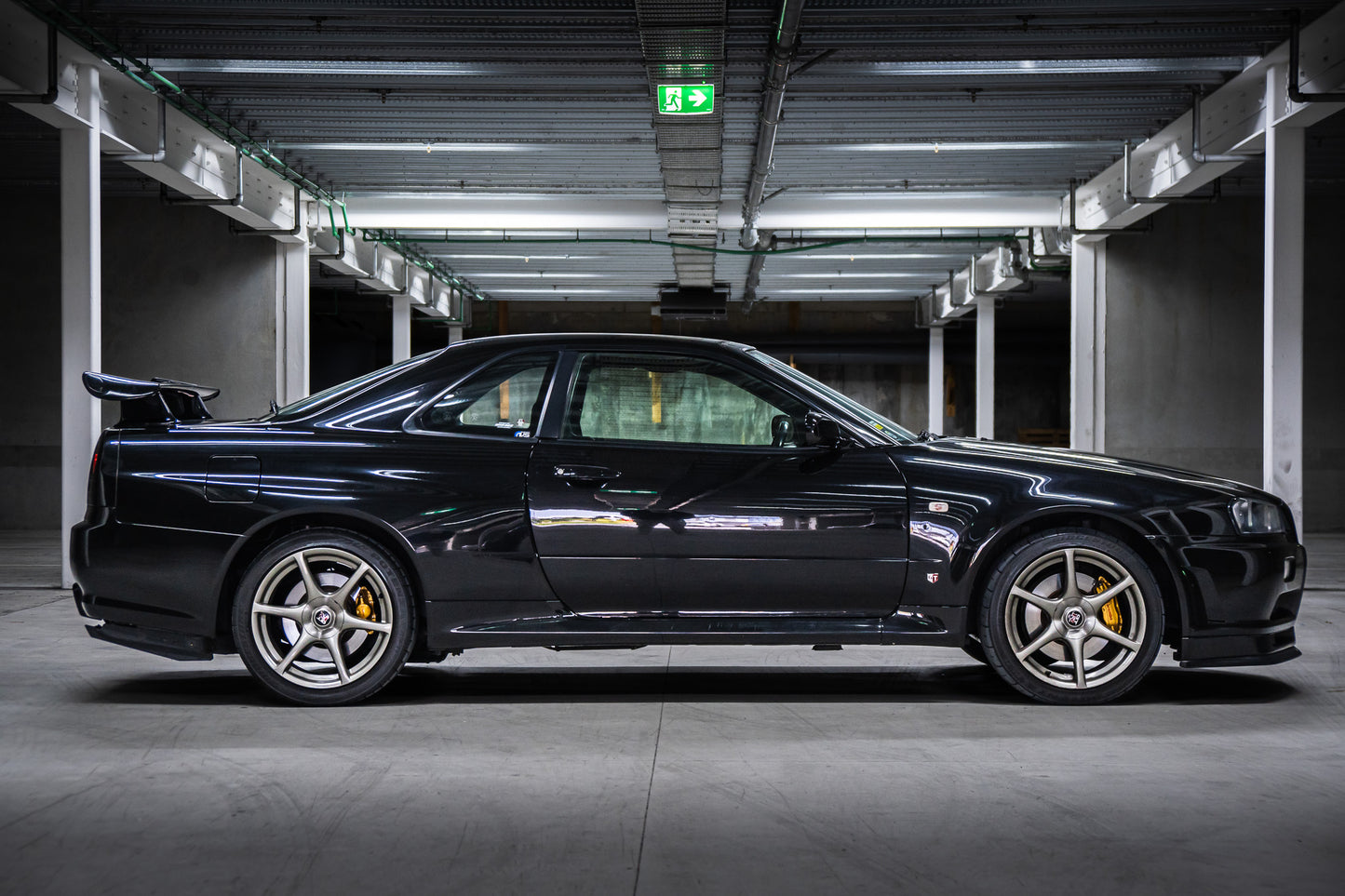 Nissan Skyline R34 GTR V-Spec 2 - 2002