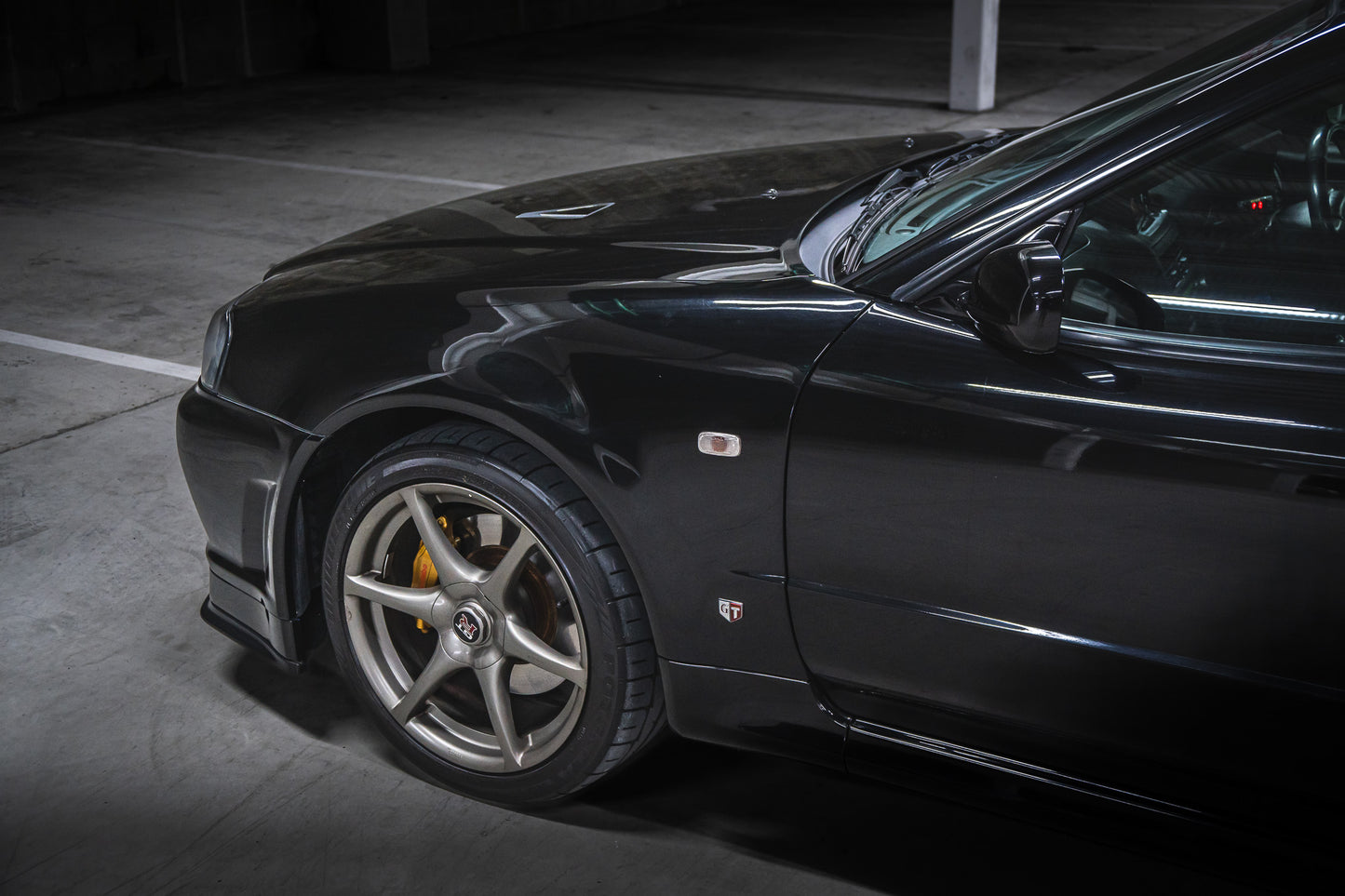 Nissan Skyline R34 GTR V-Spec 2 - 2002