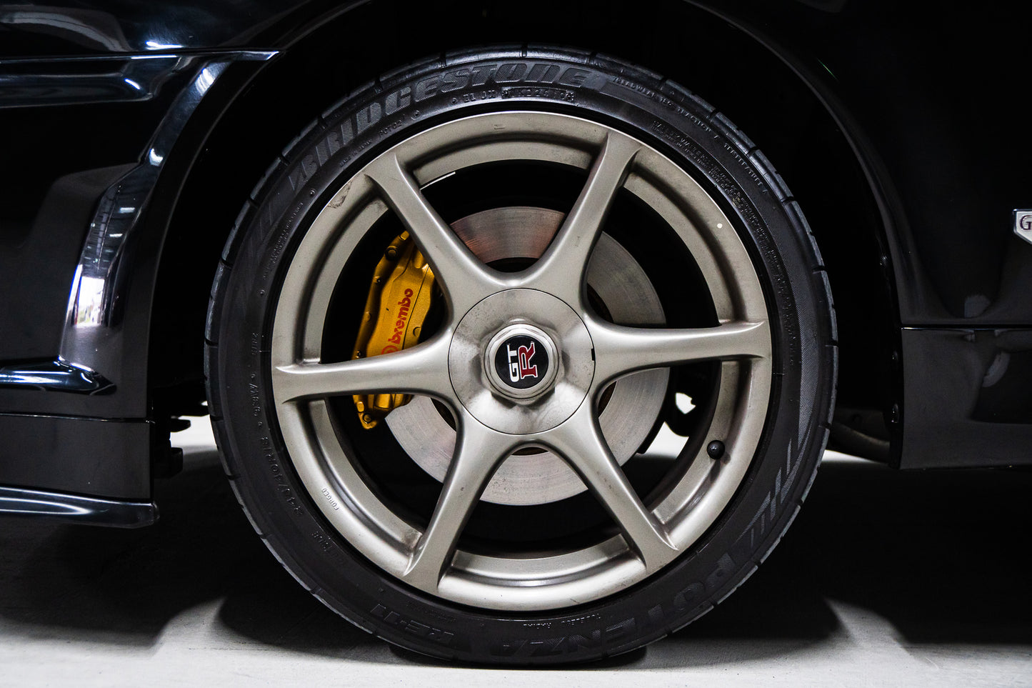 Nissan Skyline R34 GTR V-Spec 2 - 2002