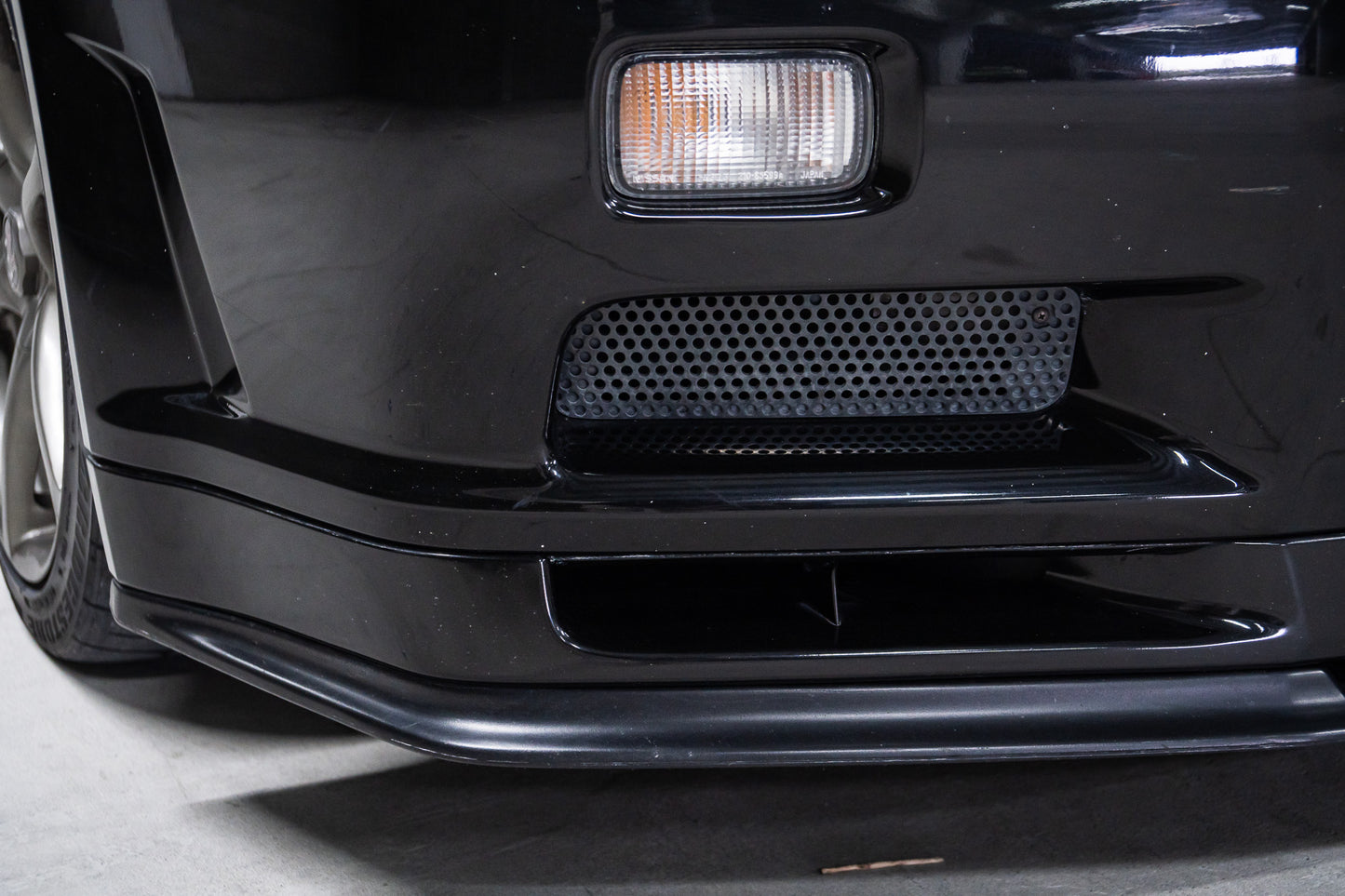 Nissan Skyline R34 GTR V-Spec 2 - 2002