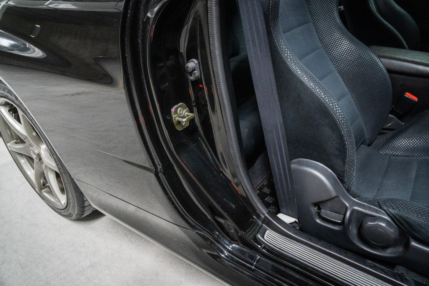 Nissan Skyline R34 GTR V-Spec 2 - 2002