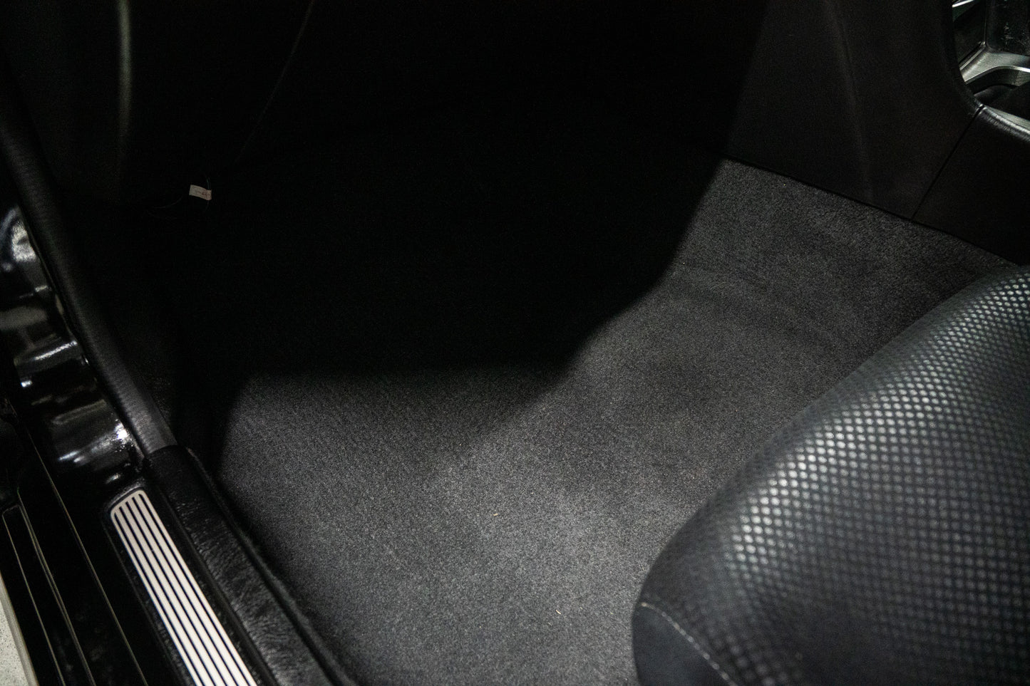 Nissan Skyline R34 GTR V-Spec 2 - 2002