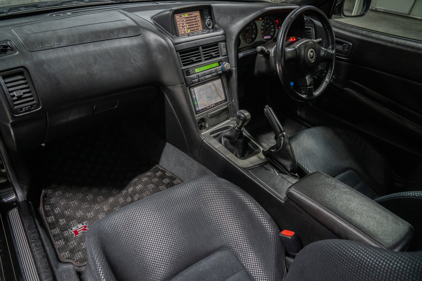 Nissan Skyline R34 GTR V-Spec 2 - 2002