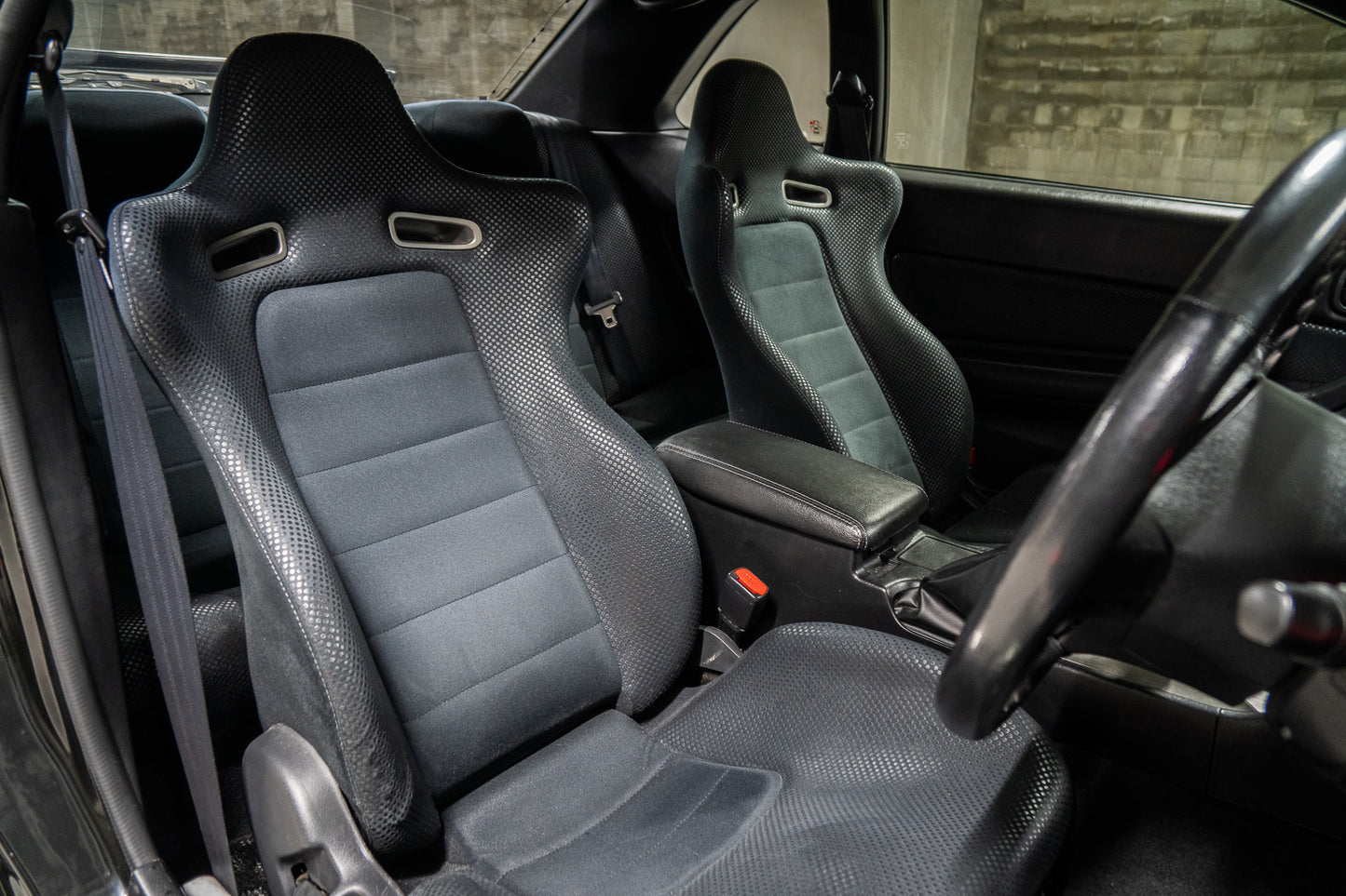 Nissan Skyline R34 GTR V-Spec 2 - 2002