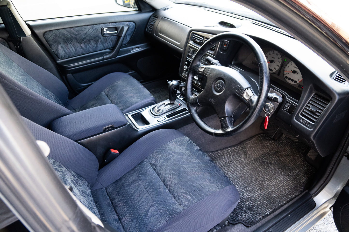 Nissan Stagea 25T RS - 2001