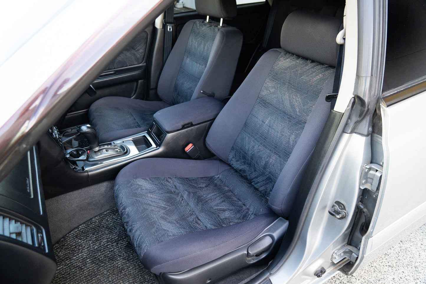 Nissan Stagea 25T RS - 2001