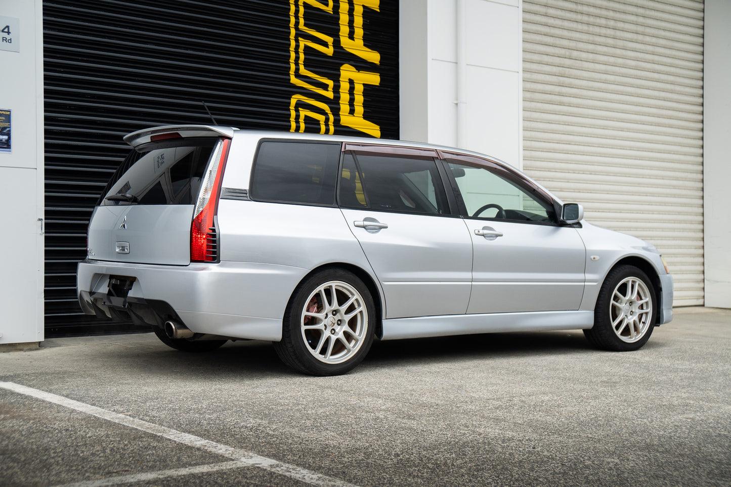 Mitsubishi Lancer EVO 9 Wagon - 2005