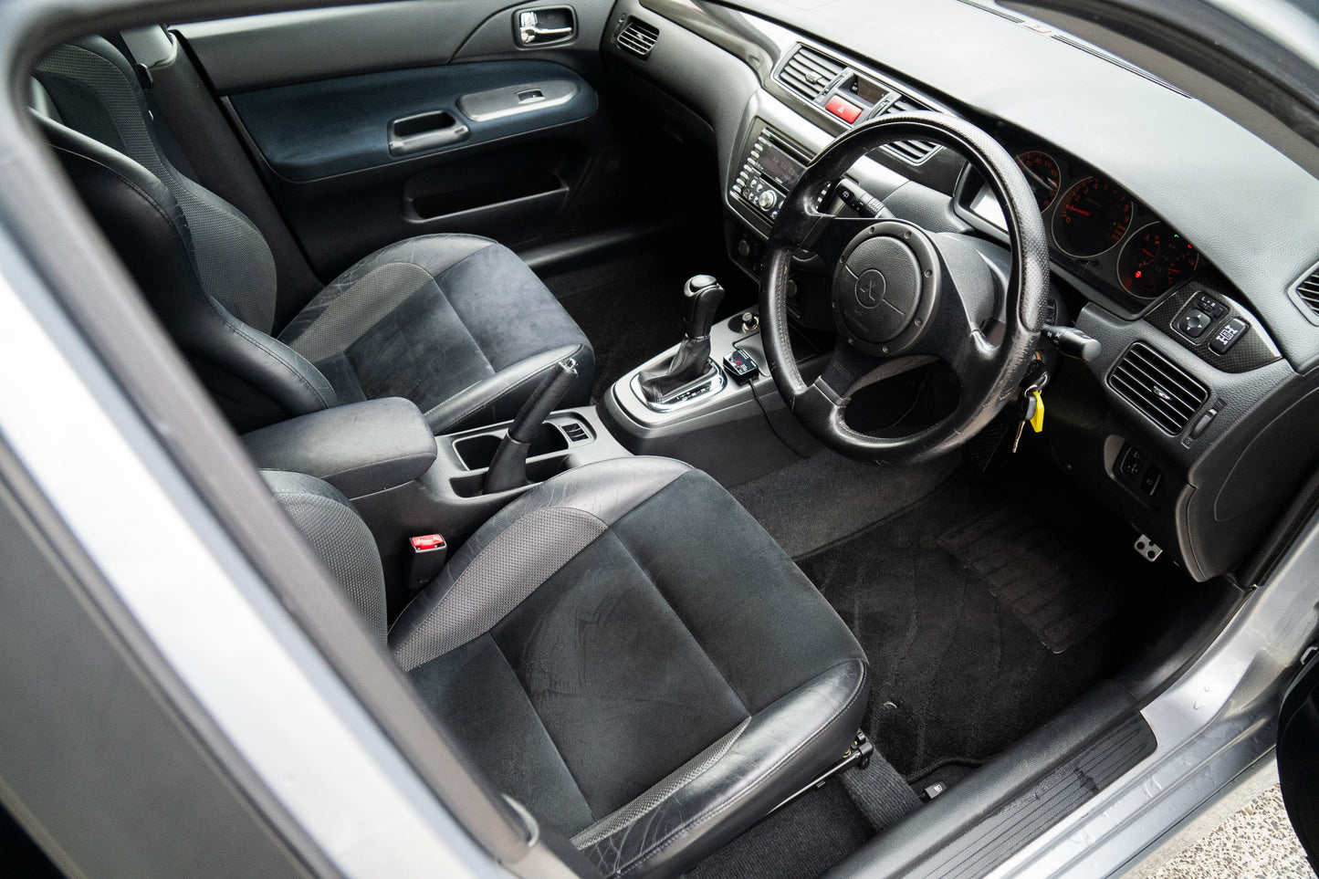 Mitsubishi Lancer EVO 9 Wagon - 2005