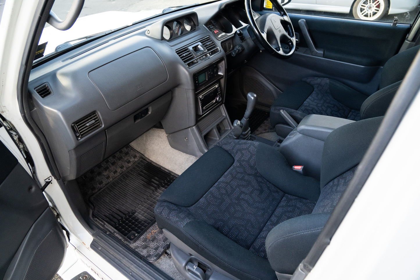 Mitsubishi Pajero Evolution - 1998