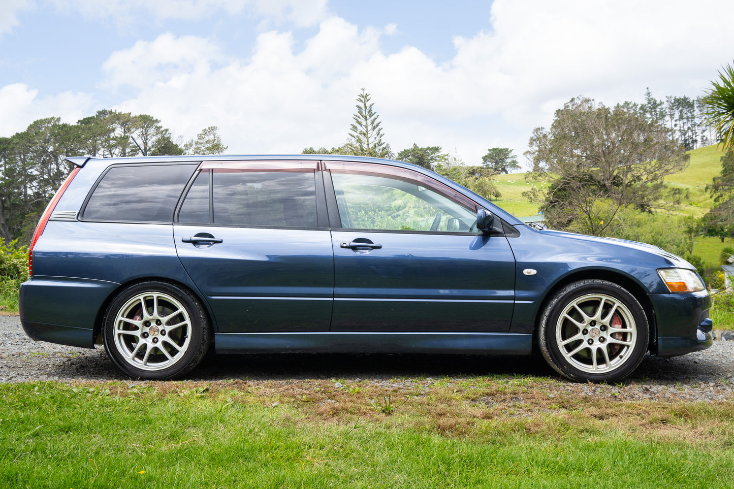 Mitsubishi Lancer Evolution 9 Wagon - 2005
