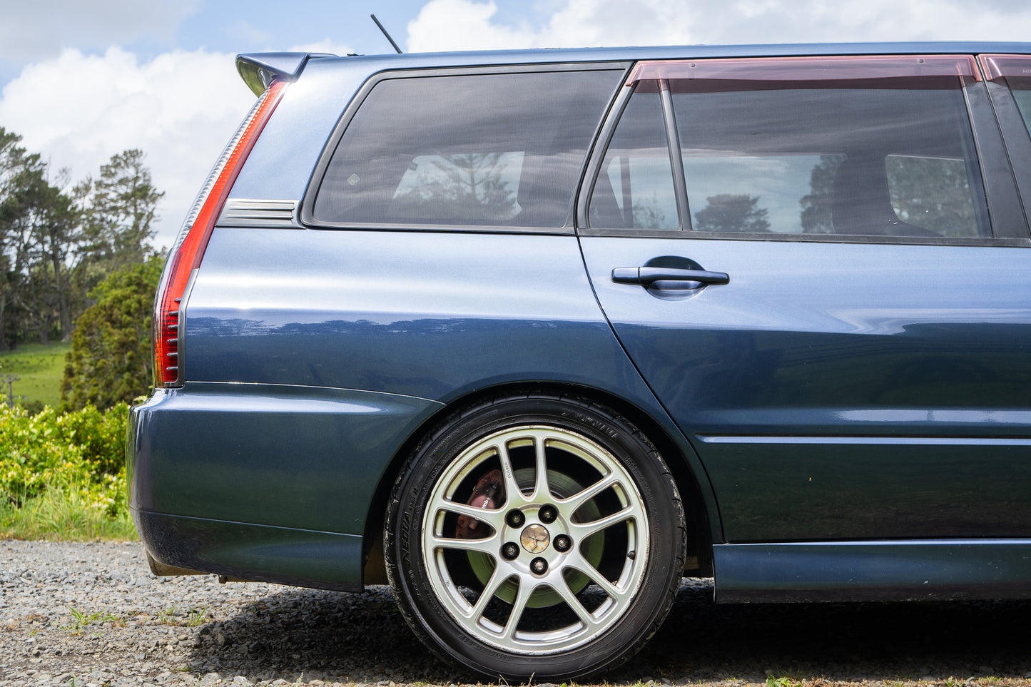 Mitsubishi Lancer Evolution 9 Wagon - 2005