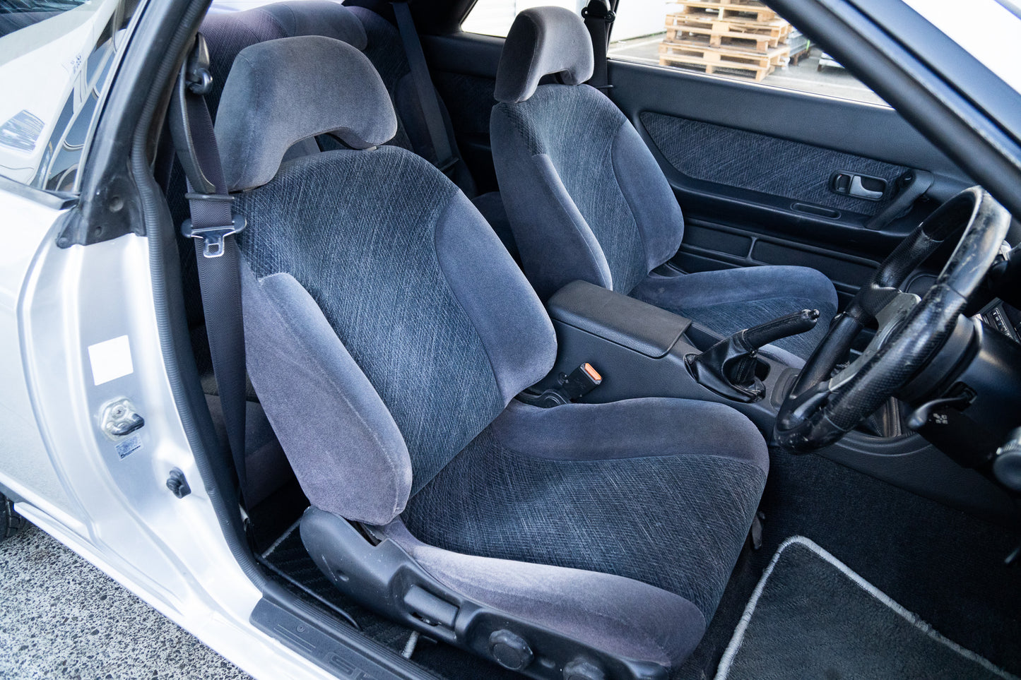 Nissan Skyline R32 GTS-4 - 1993