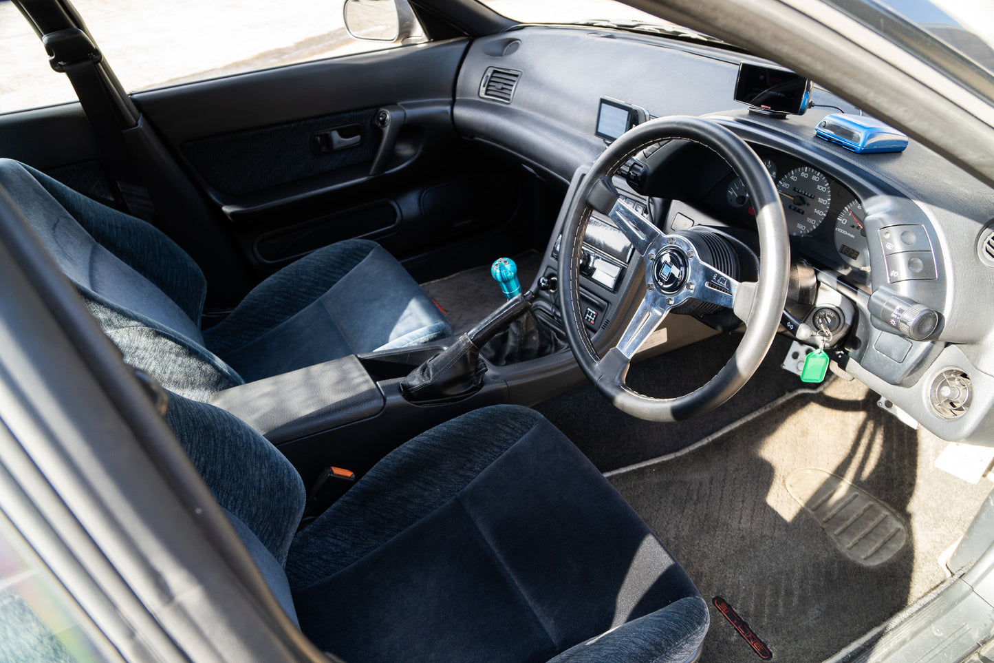 Nissan Skyline GTS-T - 1992