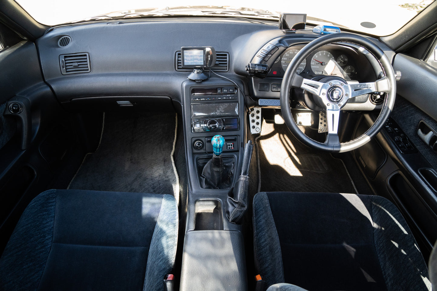 Nissan Skyline GTS-T - 1992