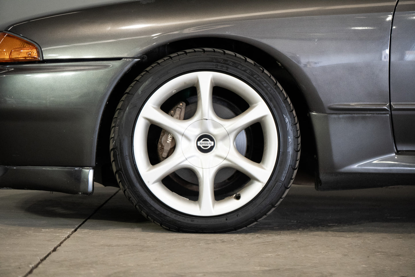 Nissan Skyline GTS-T - 1992