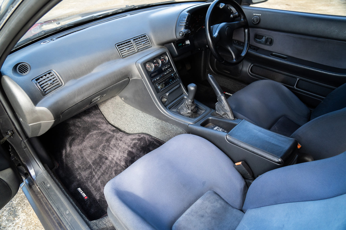 Nissan Skyline R32 GTR - 1993