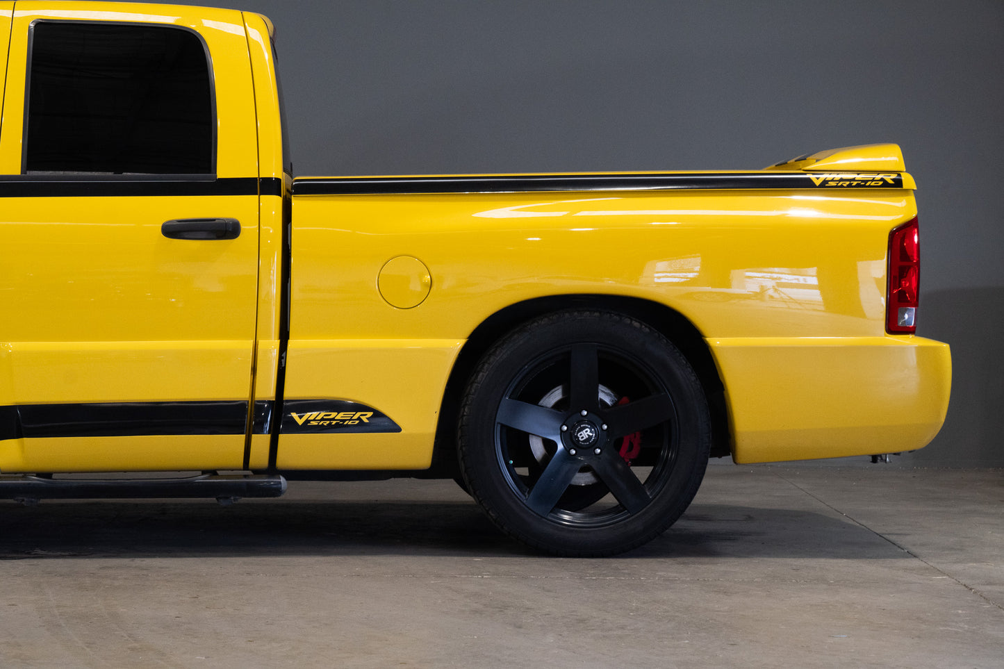 Dodge Ram SRT-10 Yellow Fever - 2005