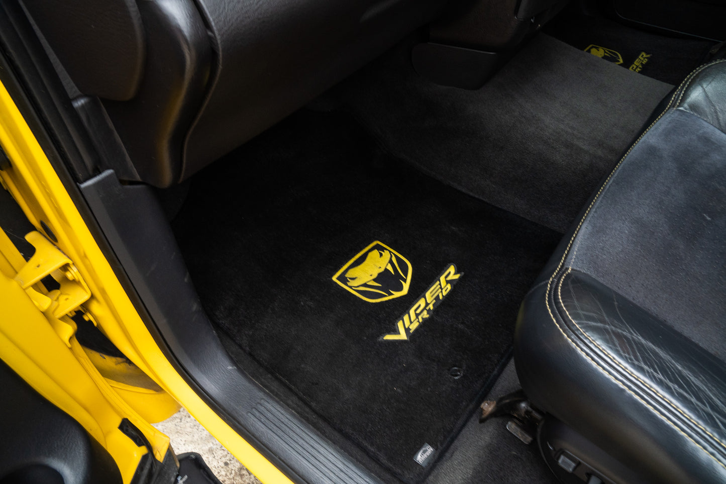Dodge Ram SRT-10 Yellow Fever - 2005