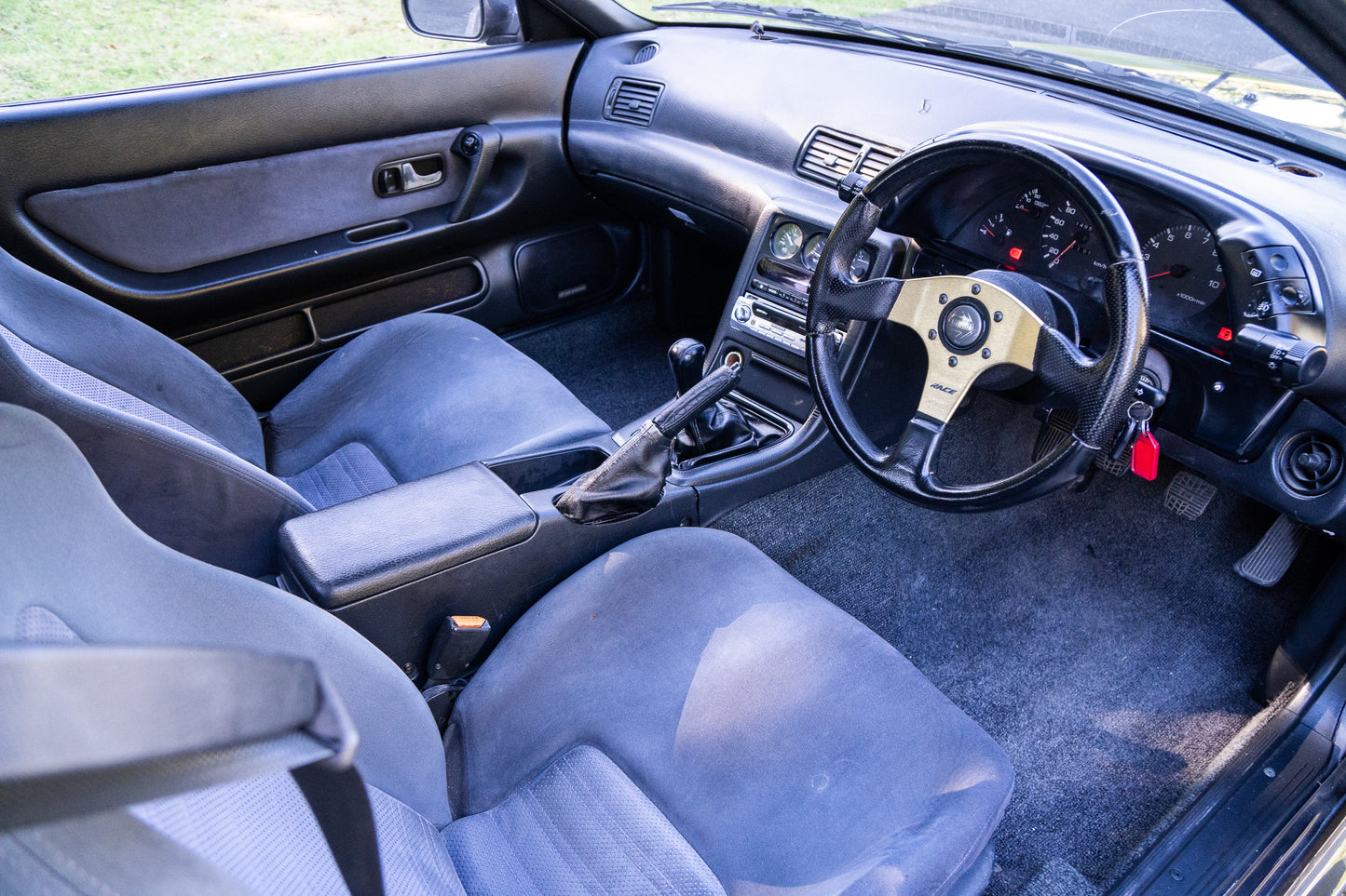 Nissan Skyline R32 GTR - 1991