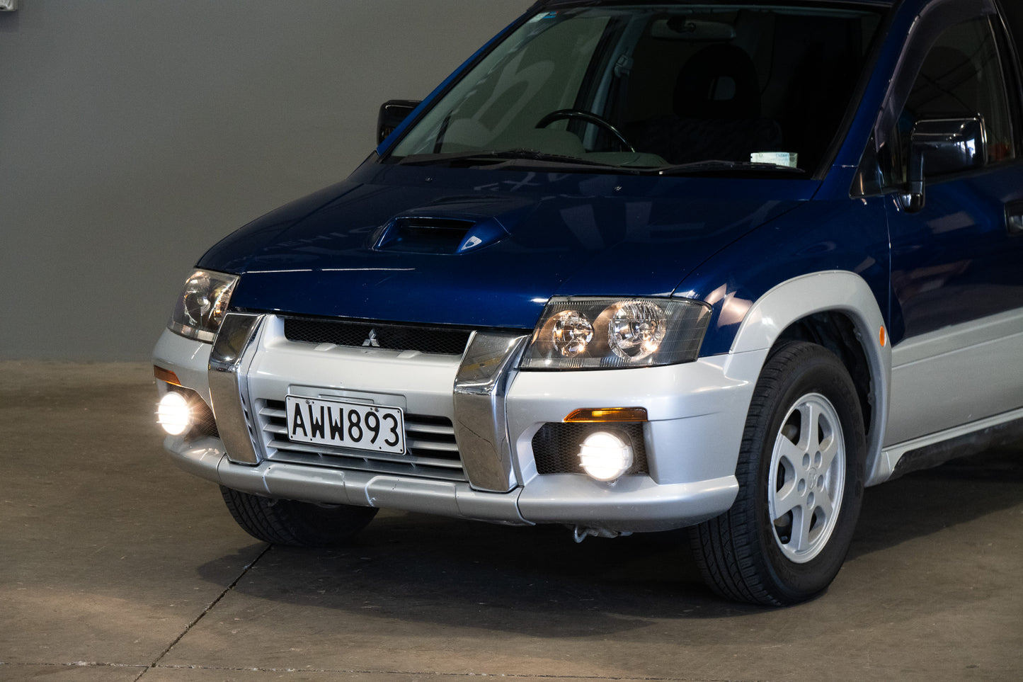 Mitsubishi RVR Sports Gear X3 - 1998