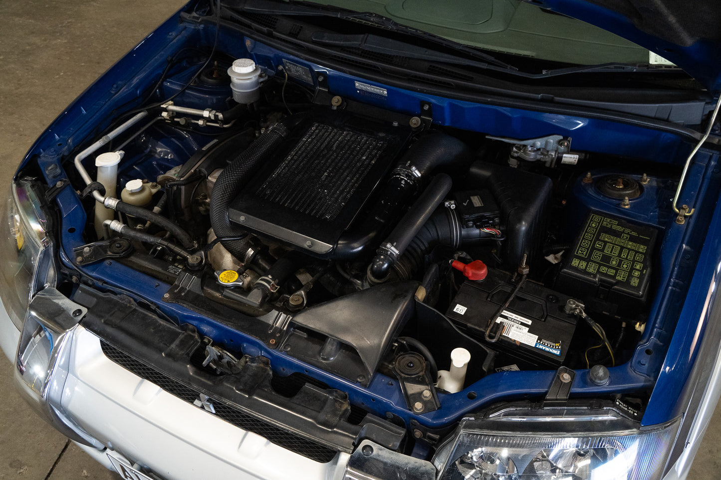 Mitsubishi RVR Sports Gear X3 - 1998