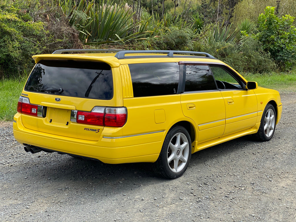 Nissan Stagea 2000 - RS4 Turbo Manual