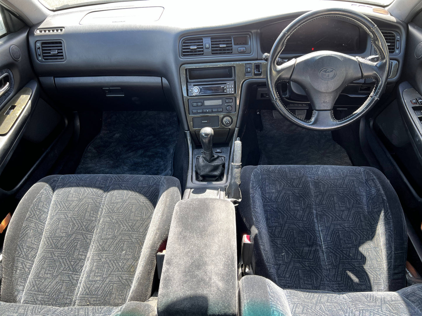 Toyota Chaser 1999 Tourer V - Factory Manual / Turbo