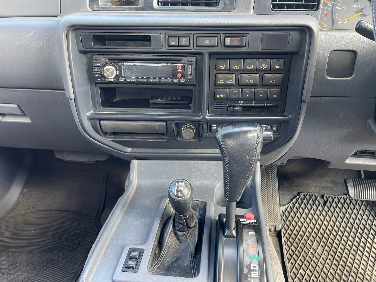 Toyota Land Cruiser - 1997
