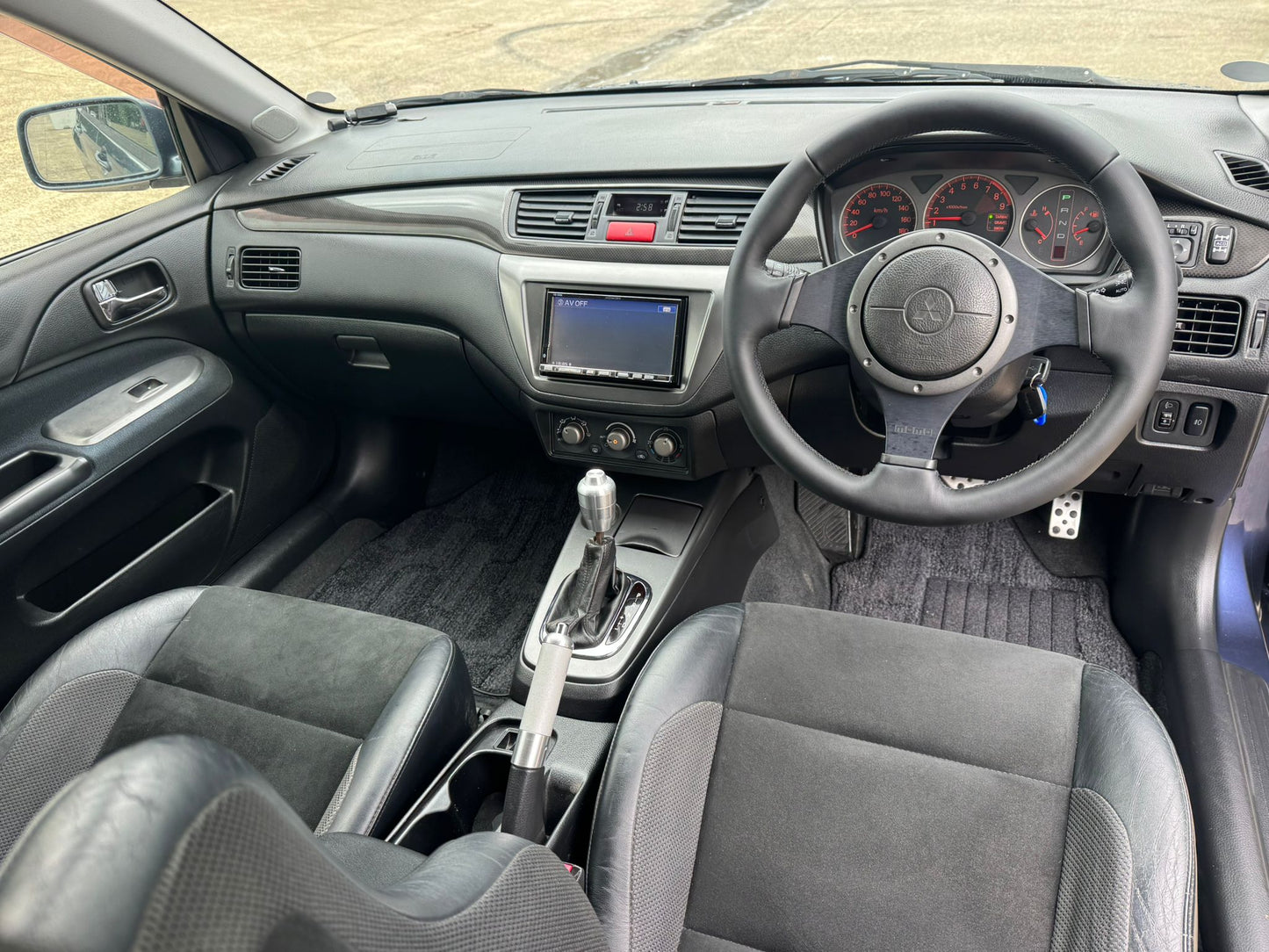 Mitsubishi Lancer EVO 9 Wagon - 2005