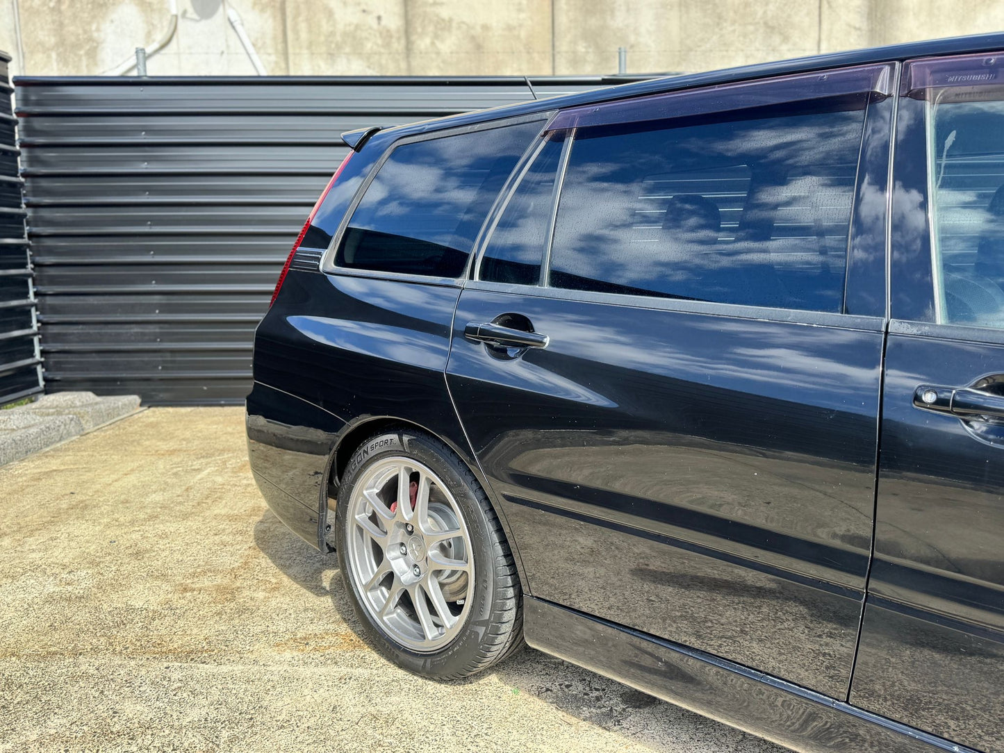 Mitsubishi Lancer EVO 9 Wagon - 2005