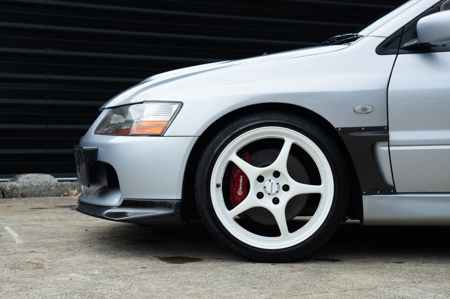 Mitsubishi Lancer EVO 9 - 2005