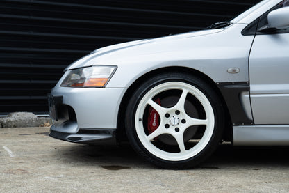 Mitsubishi Lancer EVO 9 - 2005