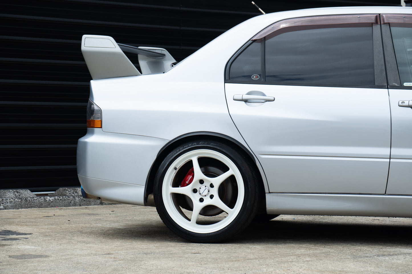 Mitsubishi Lancer EVO 9 - 2005