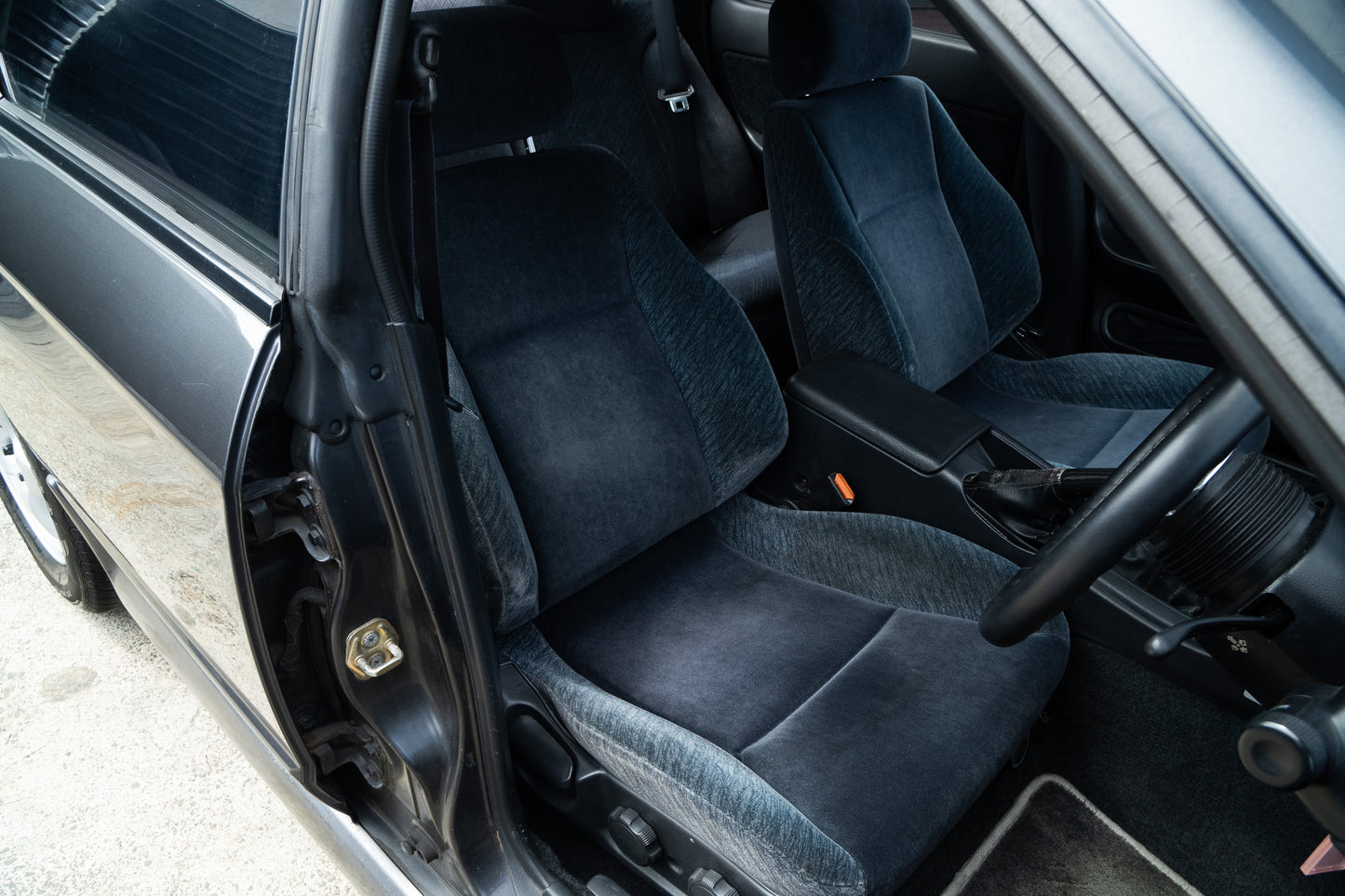 Nissan Skyline GTS-T - 1992