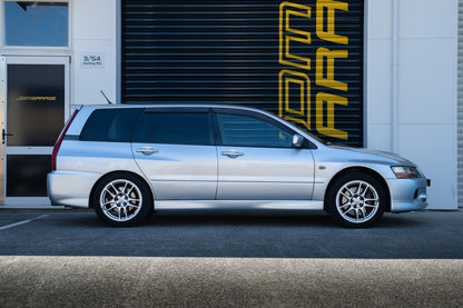 Mitsubishi Lancer EVO 9 Wagon - 2005