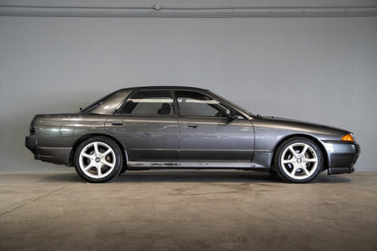 Nissan Skyline GTS-T - 1992