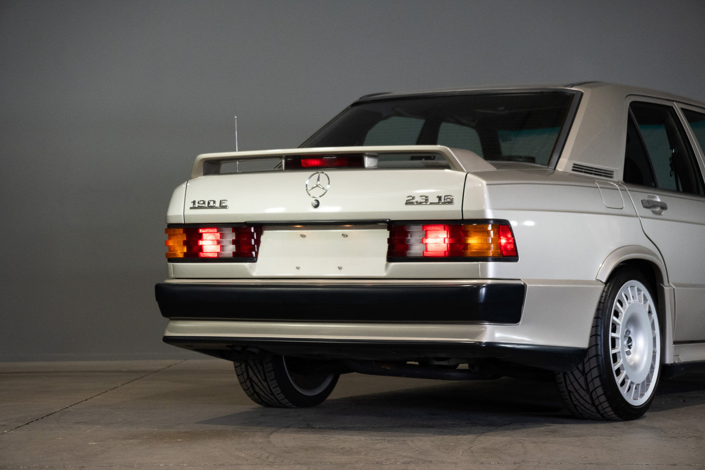Mercedes-Benz 190 E - 1986