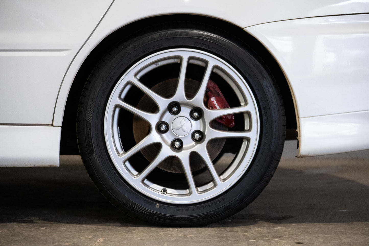 Mitsubishi Lancer EVO 9 Wagon - 2005