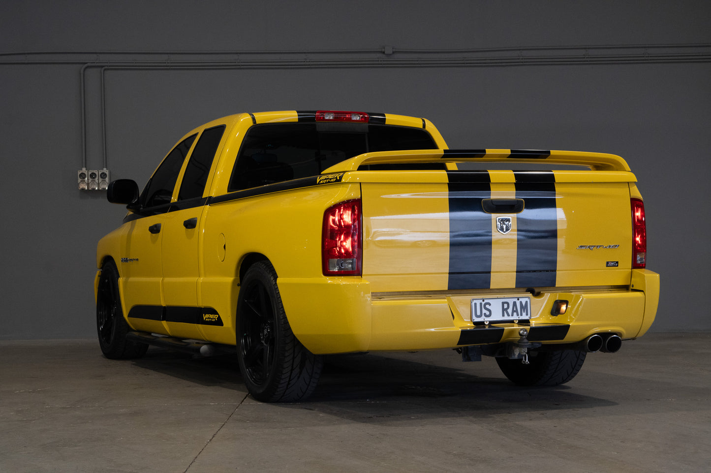 Dodge Ram SRT-10 Yellow Fever - 2005