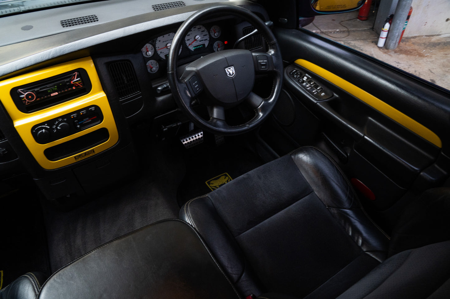 Dodge Ram SRT-10 Yellow Fever - 2005