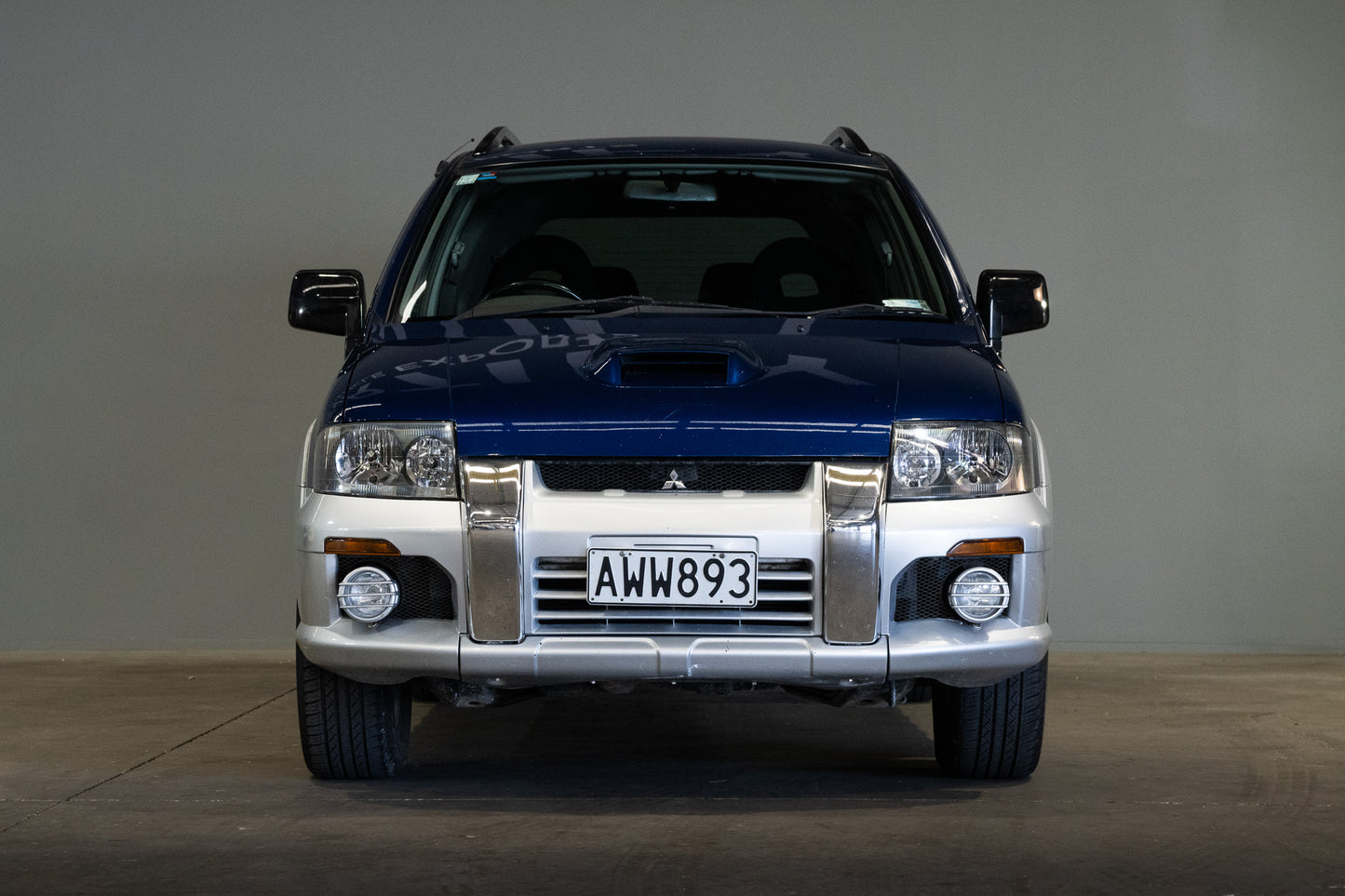 Mitsubishi RVR Sports Gear X3 - 1998