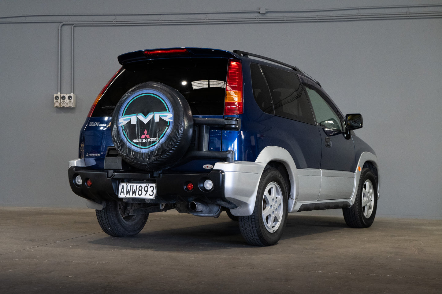 Mitsubishi RVR Sports Gear X3 - 1998