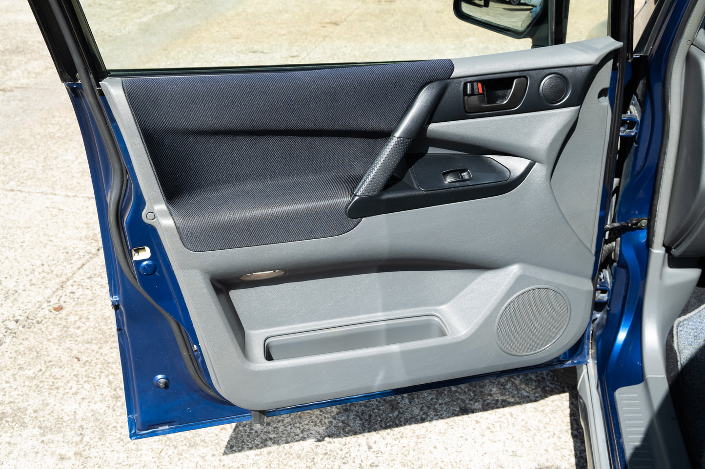 Mitsubishi RVR Sports Gear X3 - 1998